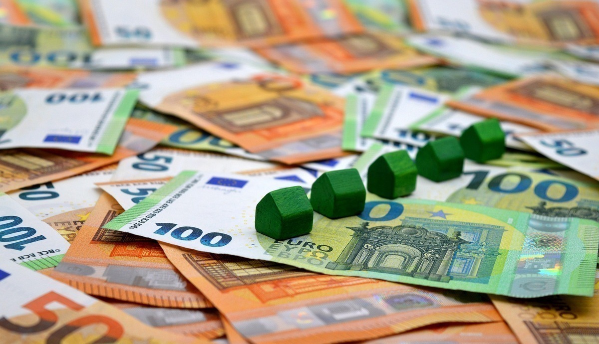 Finanzierung & Förderung in Gladbeck: KfW-Förderung, Wohnbauförderung im Bundesland, Zinsentwicklung und Bankenvergleich. Alles Wichtige zur Immobilienfinanzierung im Überblick.